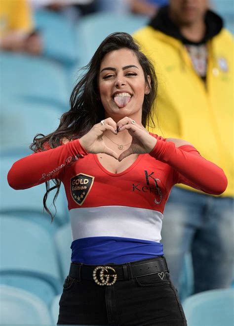 larissa riquelme